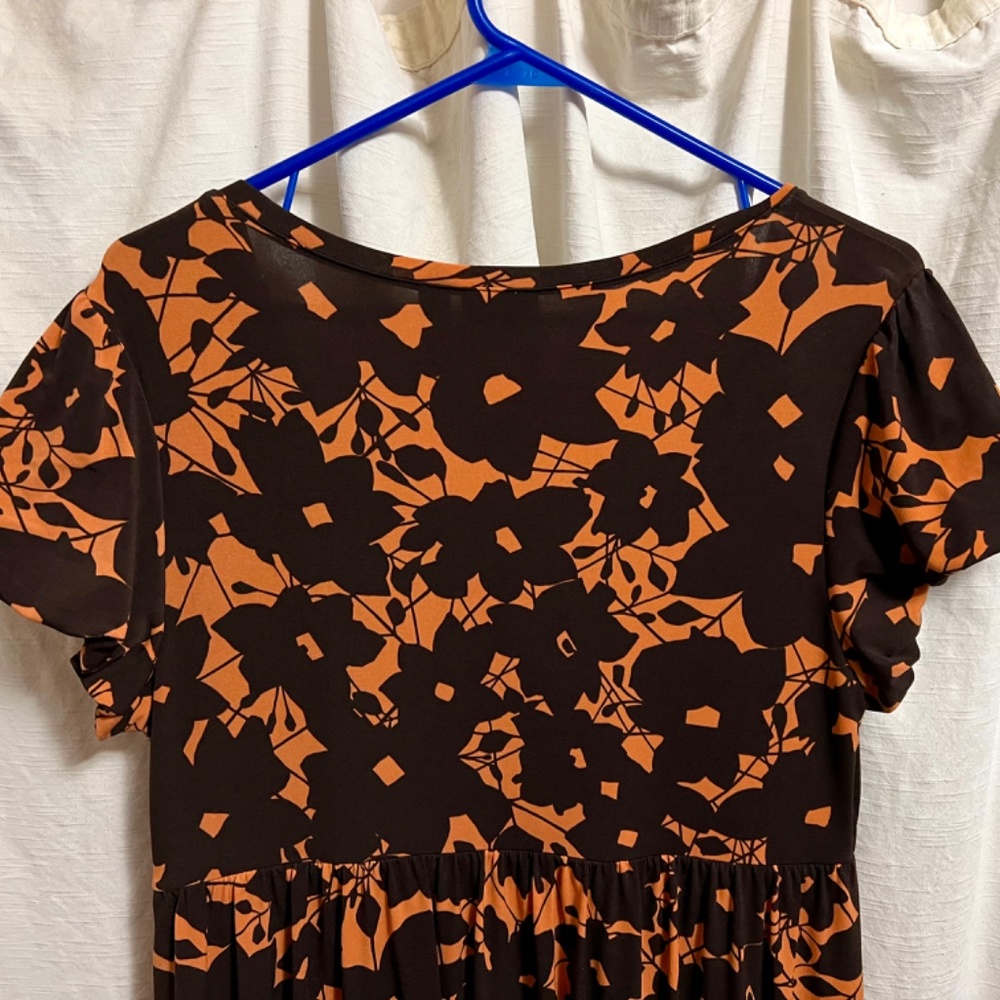 Apt. 9 dark brown and orange floral scoop neck dress - Picture 3 of 10